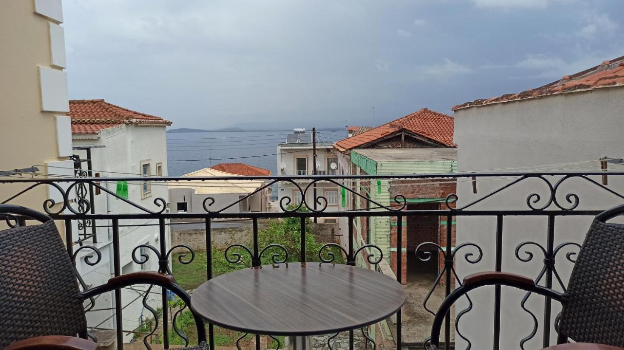 To Kastro Lejlighedshotel Pylos Eksteriør billede